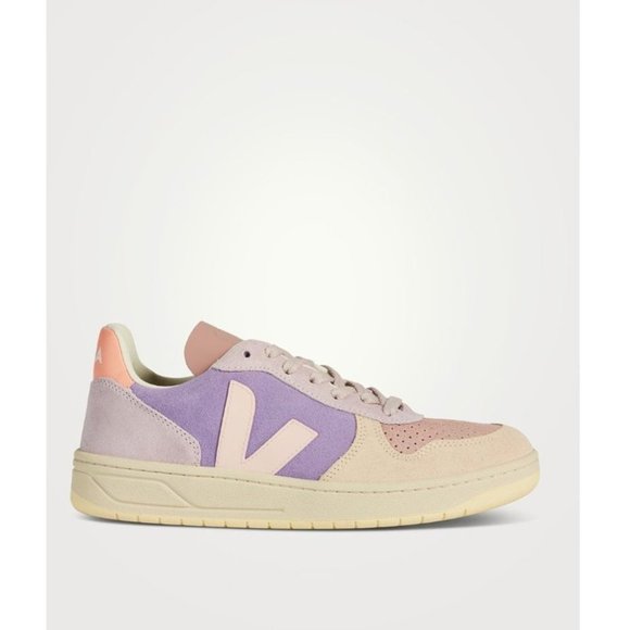 VEJA Shoes - NWT Veja V-10 Lavender Cream Suede Sneakers 9